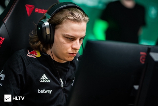 全面解析风暴英雄圣教军乔汉娜攻略技巧